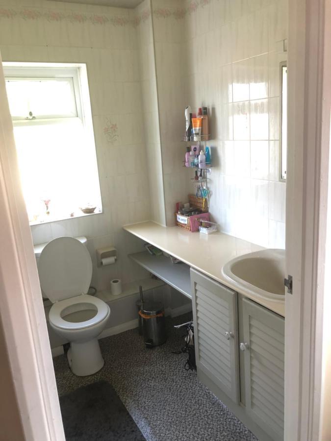 Mudeford Swans Apartment Крайстчърч Екстериор снимка